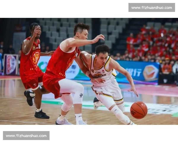 篮球全明星赛精彩瞬袭，聚焦顶尖球员对决与幕后故事揭秘